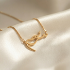 Diwan Script Urdu Name Necklace
